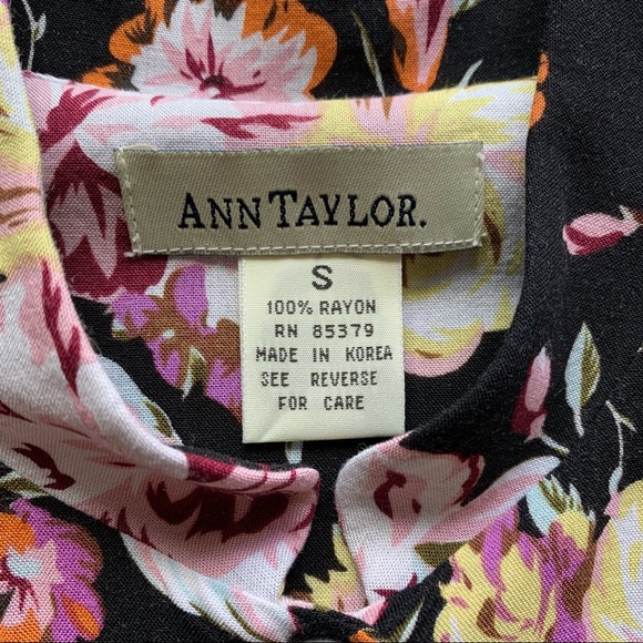 1990s Ann Taylor Floral Rayon Keyhole Shift Sundress Dress - Picture 4 of 7